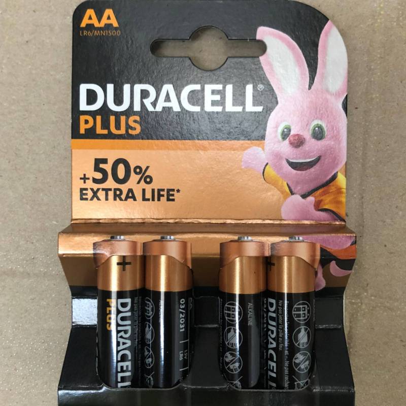 Pack de 4 piles DURACELL “Plus” Type AA L06 1,5V pas cher